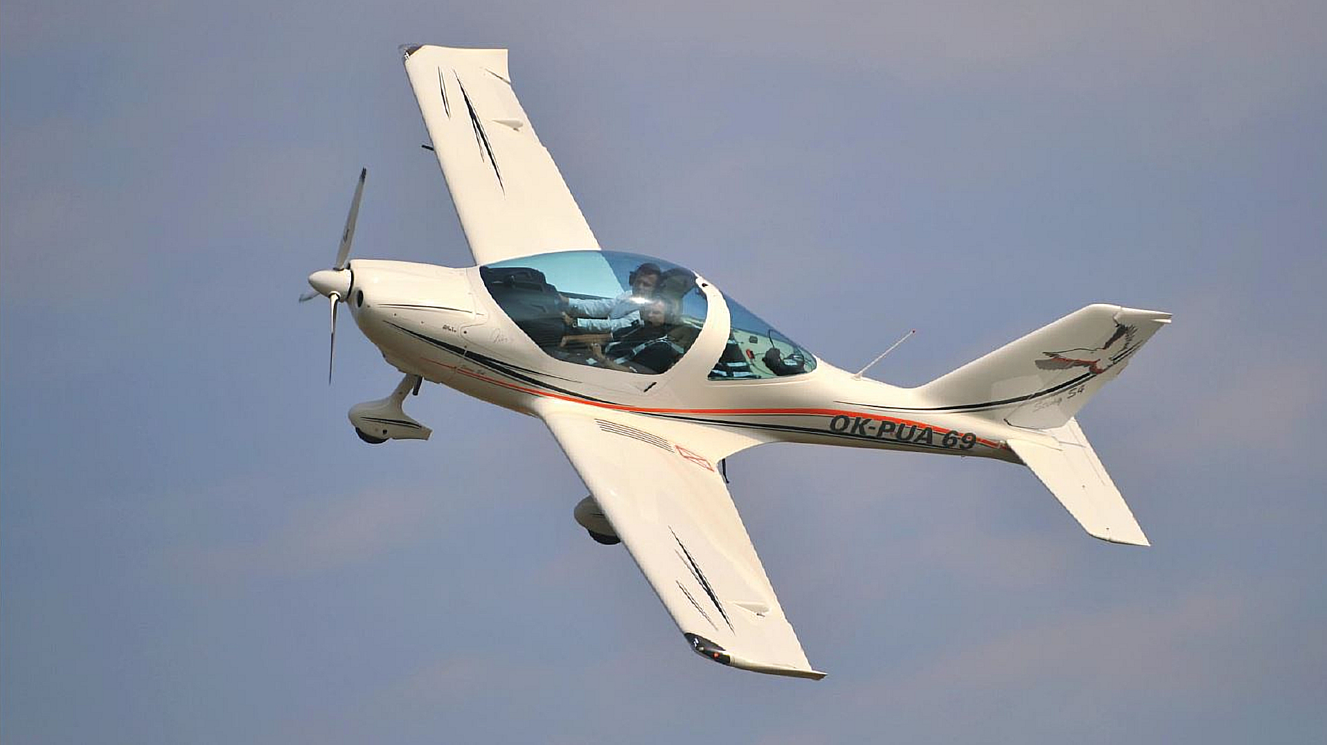 Le Sting S4 de Saumur Air Club es tparfait pour apprendre à piloter un avion ultra-léger