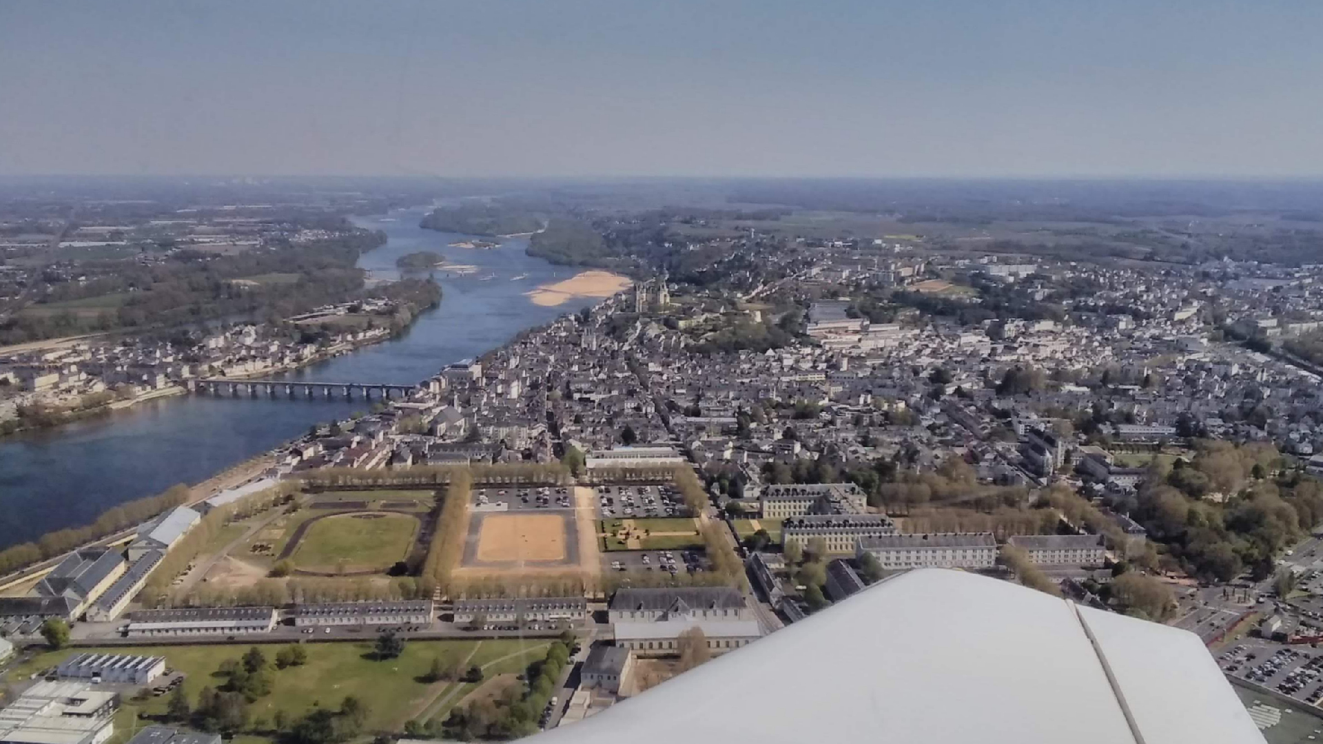 Survol de Saumur et de la Loire avec Saumur Air Club